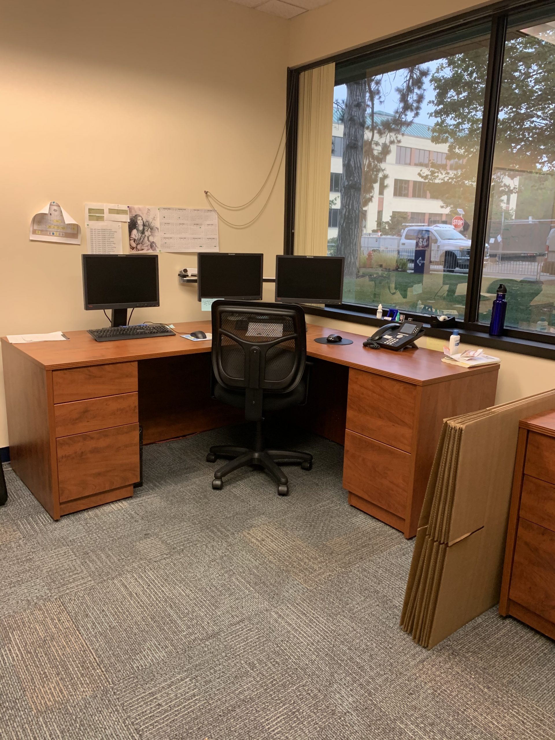 Corporate Office Furniture At Corporate Office Furniture, we love to